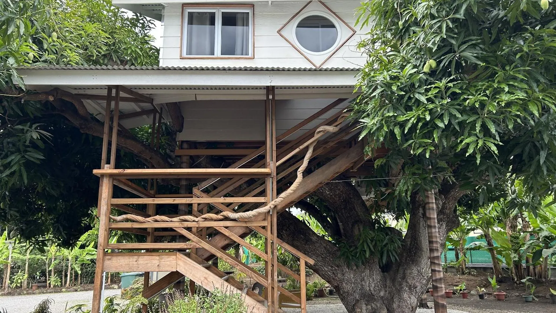 Pare Lodge Tahiti Pirae 0*,  Französisch-Polynesien