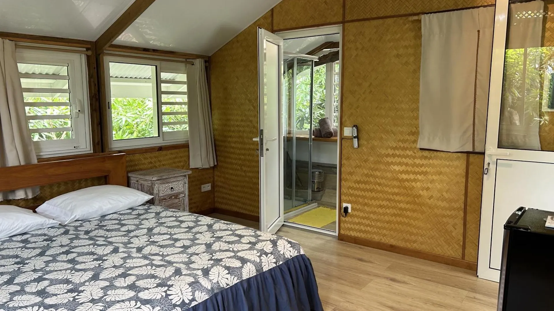 Bed and Breakfast Pare Lodge Tahiti Pirae